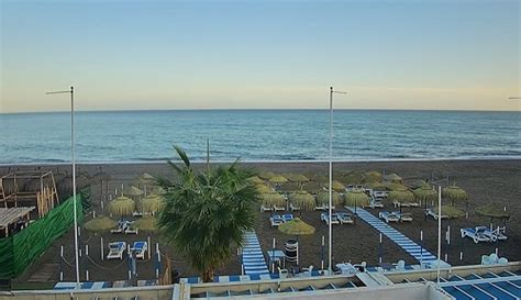 web cam torremolinos|Live Webcam in Torremolinos, Playa del Bajondillo